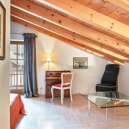 Park - Alpine Tatil Evi *